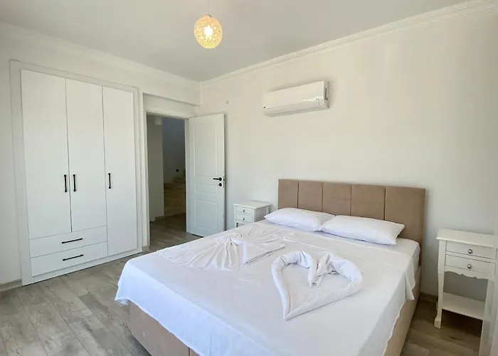 Casa vacanze House Of Alice - With Pool Near Calis